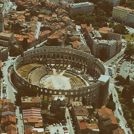 Apartmán Place To Be - Center Pula