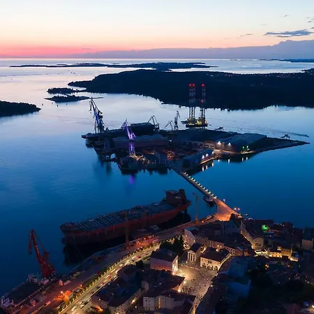 Apartmán Place To Be - Center Pula